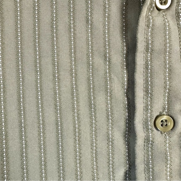 Vintage Modal Blend Green Button Up Long Sleeve - Picture 4 of 6